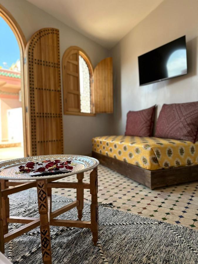 Riad Fes Colors & Spa Exterior photo